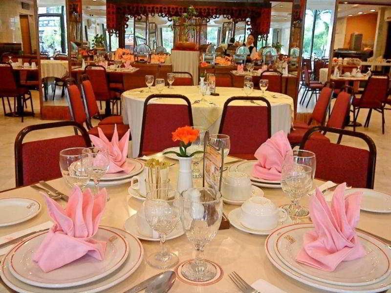 Hotel Grand Crystal Alor Setar Buitenkant foto